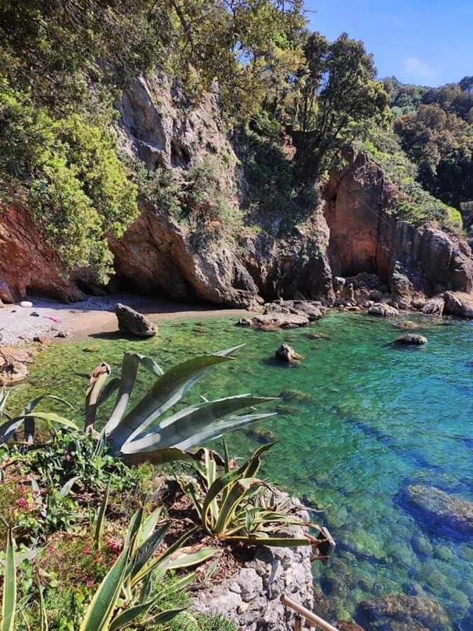 Casa Vacanze Beach House Vicino Alla Stazione La Spezia Extérieur photo